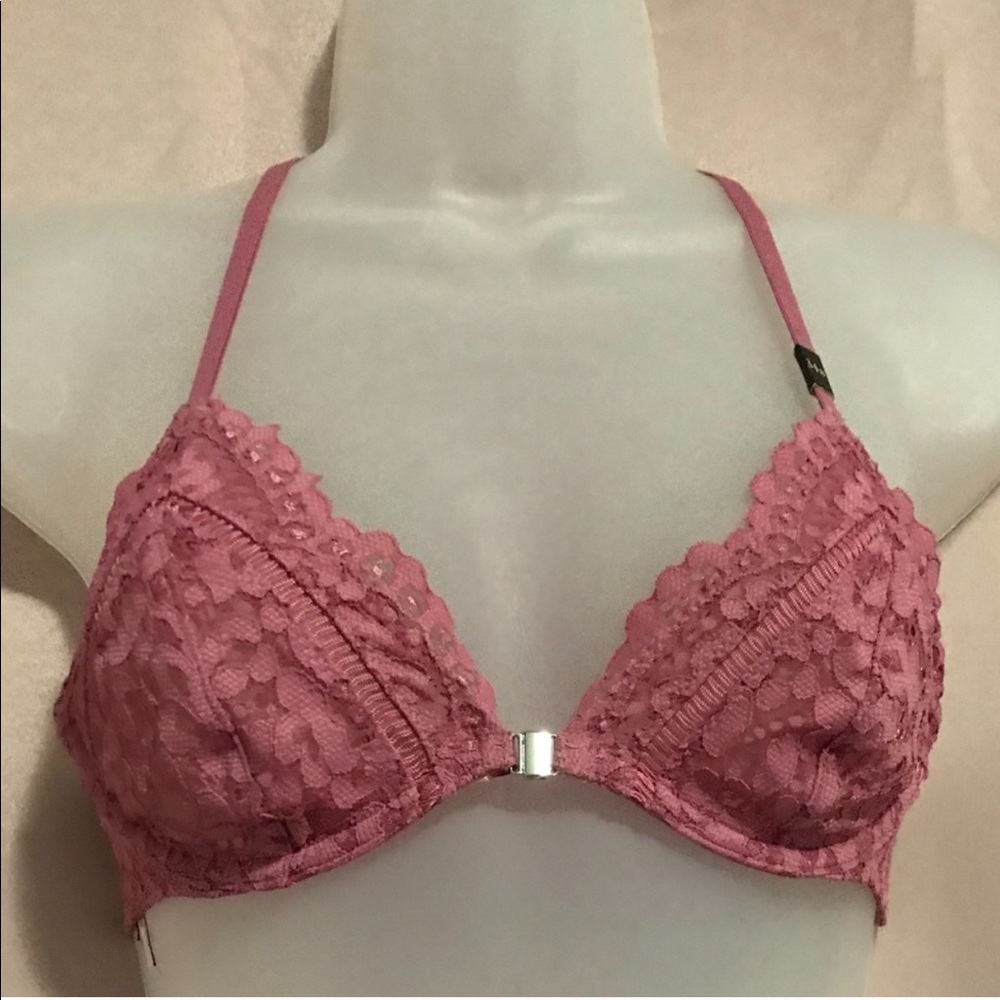 Victoria’s Secret coral lace bra 34B NWT